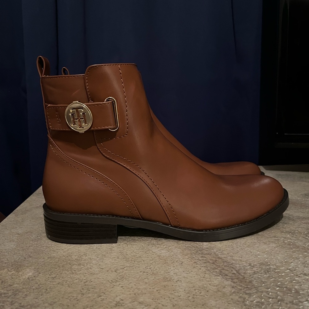 Tommy Hilfiger Booties